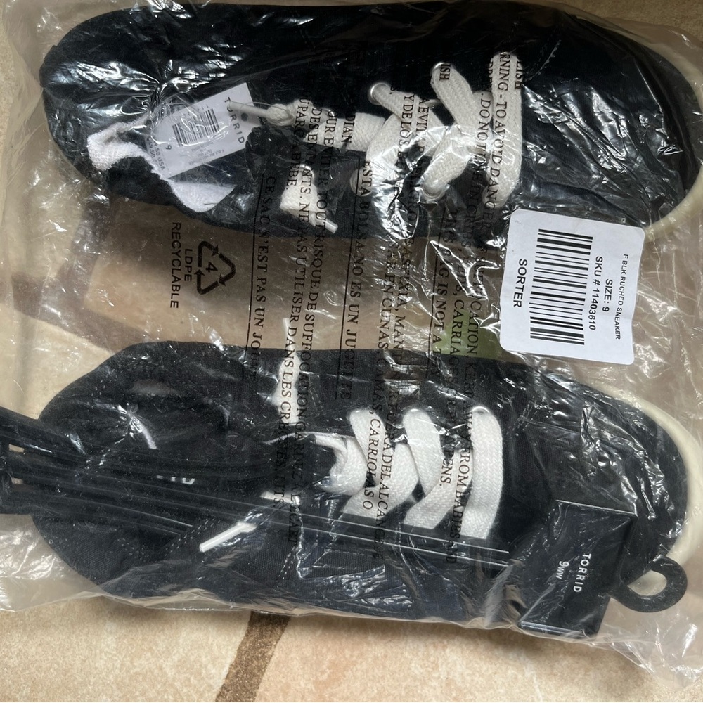 Torrid Black and White Casual Shoes
